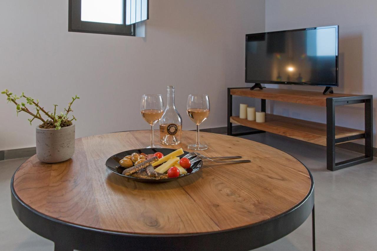 Aparthotel Vastblue Of Paros Ampelas Exterior foto